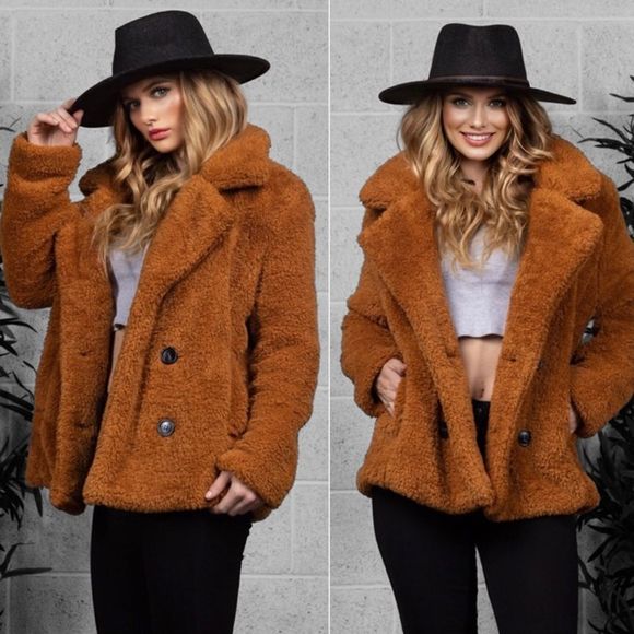 🎉HOST PICK 🎉 NEW Sherpa Lined Button Front Pea Coat - Picture 1 of 7